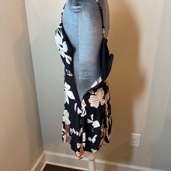 Lulu’s Black and Rust Floral Sleeveless Mini Dress Size XS - Picture 4 of 7